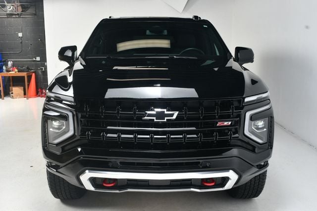 2025 Chevrolet Suburban 25 CHEVY SUBURBAN Z71 BLACK - 22934196 - 24