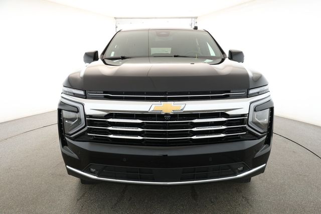 2025 Chevrolet Suburban 4dr LT with Comfort & Illumination Packages + Panoramic Sunroof - 22932721 - 1