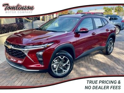 2025 Chevrolet Trax LT's photo