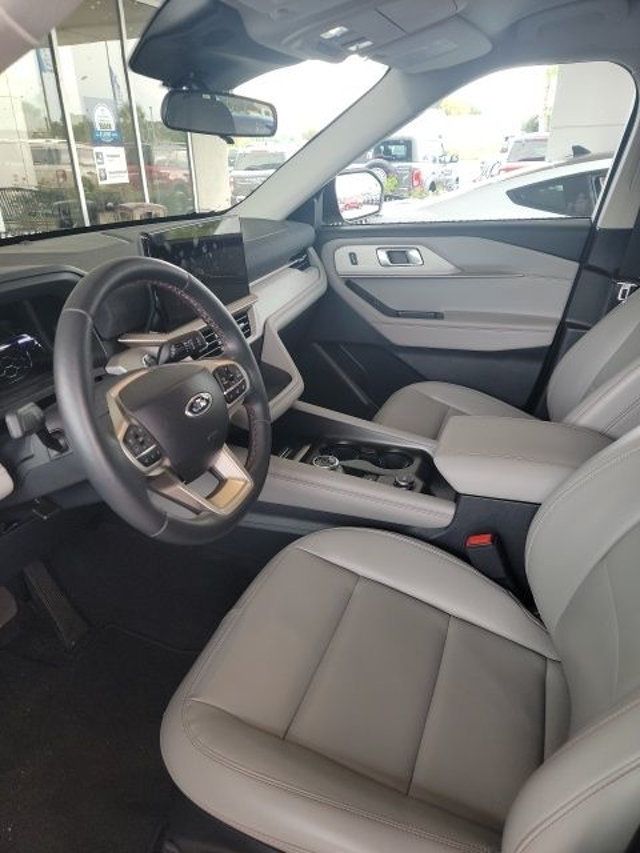 2025 Ford Explorer Active RWD - 22923480 - 4