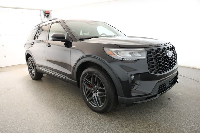 2025 Ford Explorer ST-Line 4WD with Premium Pkg, Twin Panel Moonroof & Street Pack - 22926733 - 2