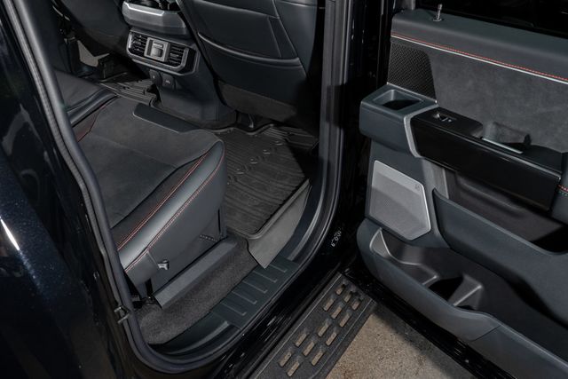 2025 Ford F-150 Raptor 4WD SuperCrew 5.5' Box - 22934289 - 40