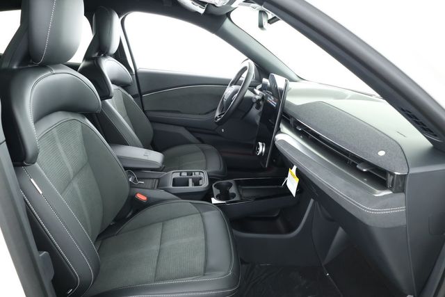 2025 Ford Mustang Mach-E GT AWD with Panoramic Roof & Performance Upgrade - 22902789 - 22