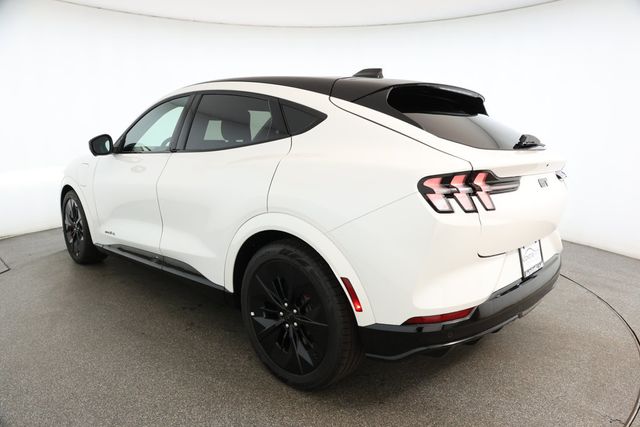 2025 Ford Mustang Mach-E GT AWD with Panoramic Roof & Performance Upgrade - 22902789 - 5