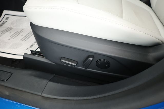 2025 Ford Mustang Mach-E Premium AWD with 88-kWh Usable Battery & Panoramic Roof - 22906359 - 9