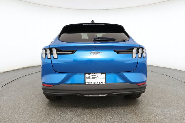 2025 Ford Mustang Mach-E Premium AWD with 88-kWh Usable Battery & Panoramic Roof - 22906359 - 4