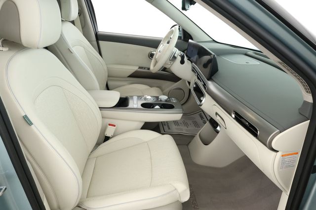 2025 Genesis GV60 Advanced AWD - 22925449 - 21