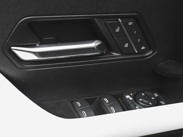 2025 GMC Hummer EV SUV 2X - 22908537 - 8