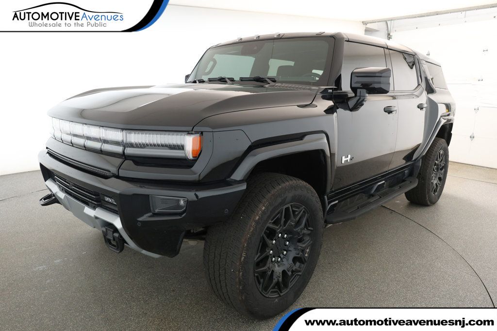 2025 GMC HUMMER EV SUV e4WD 4dr 2X, including Infinity Roof with Transparent Sky Panels - 22916580 | Video 1