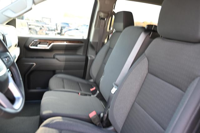 2025 GMC Sierra 1500 4WD Crew Cab 147'' Elevation (3VL) with MultiPro Tailgate - 22936717 - 16