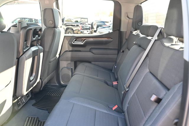 2025 GMC Sierra 1500 4WD Crew Cab 147'' Elevation (3VL) with MultiPro Tailgate - 22936717 - 17