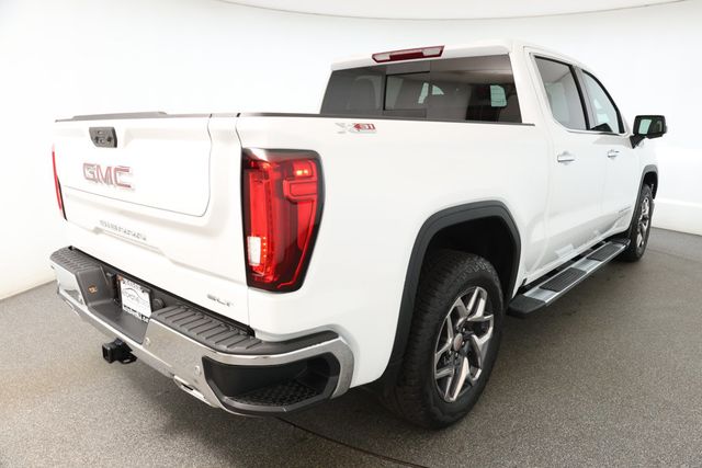 2025 GMC Sierra 1500 4WD Crew Cab 147'' SLT w/ Premium Plus Pkg & Off-Road Suspension - 22923867 - 3