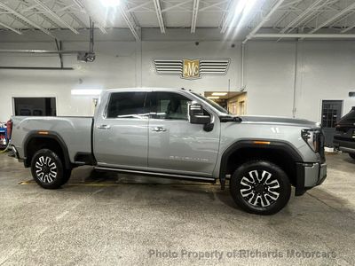 2025 GMC Sierra 2500HD Denali Ultimate's photo