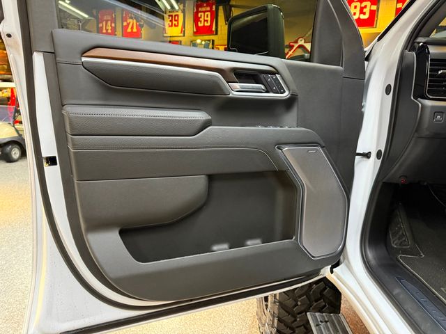 2025 GMC Sierra 3500HD 4WD Crew Cab 172" Denali - 22786082 - 23