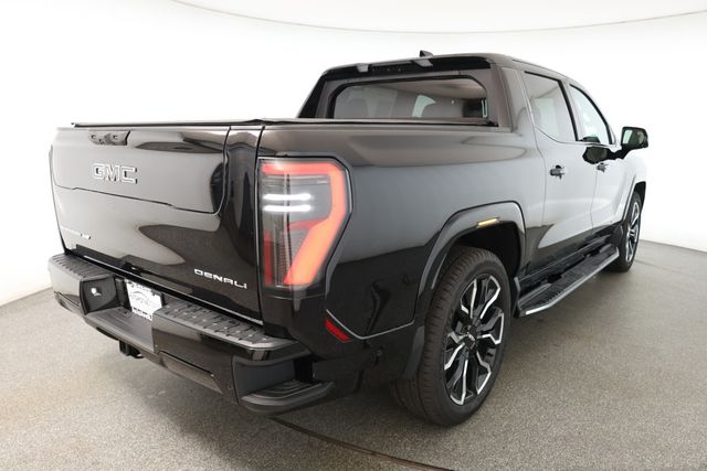 2025 GMC Sierra EV e4WD Crew Cab Extended Range Denali with Vinyl Tonneau Cover - 22912928 - 3
