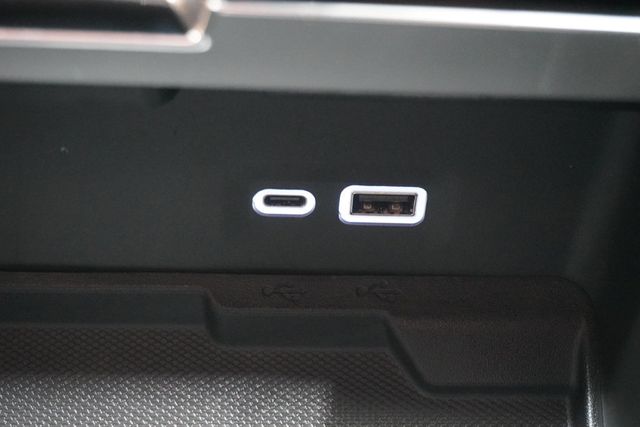 2025 GMC Yukon 4WD 4dr Denali Ultimate - 22914305 - 29