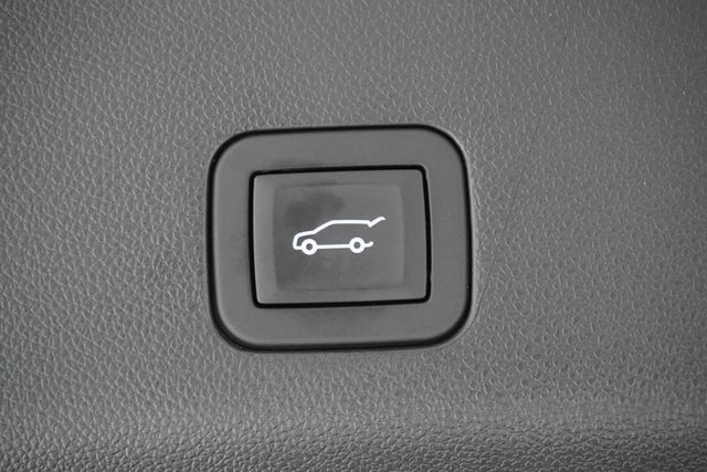 2025 GMC Yukon 4WD 4dr Denali Ultimate - 22914305 - 38