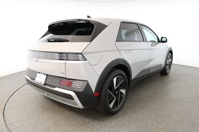 2025 Hyundai IONIQ 5 SE AWD - 22899963 - 3