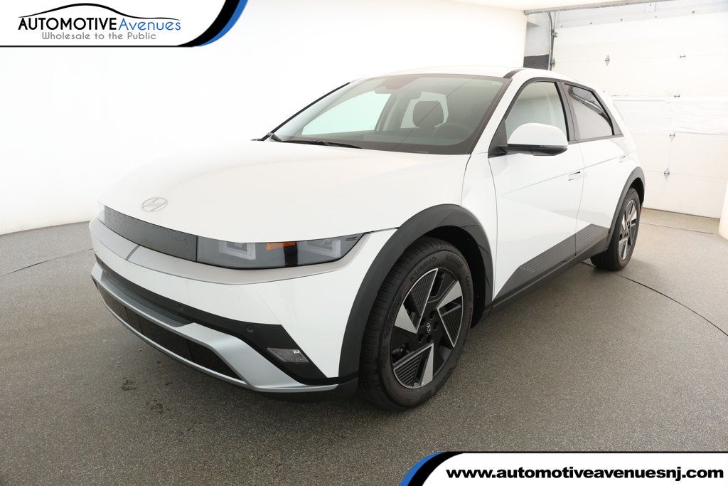 2025 Hyundai IONIQ 5 SE RWD *Ltd Avail* - 22923834 | Video 1