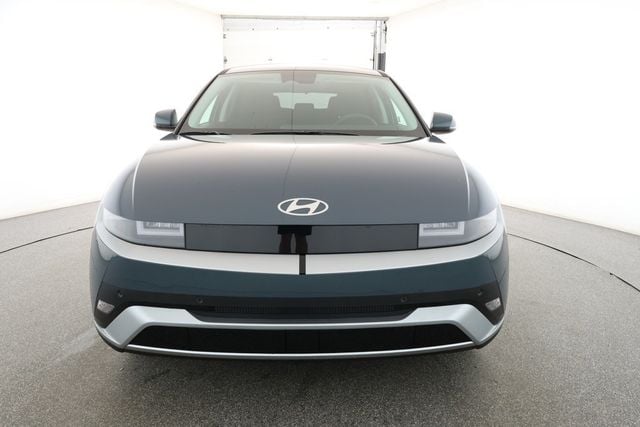 2025 Hyundai IONIQ 5 SE Standard Range RWD - 22895336 - 1