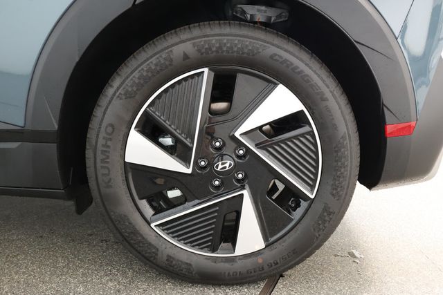 2025 Hyundai IONIQ 5 SE Standard Range RWD - 22895336 - 6