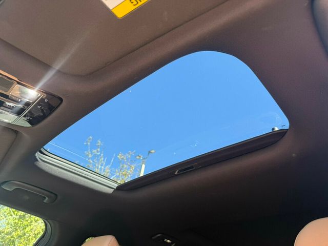 2025 Hyundai Santa Fe Limited FWD - 22785240 - 6