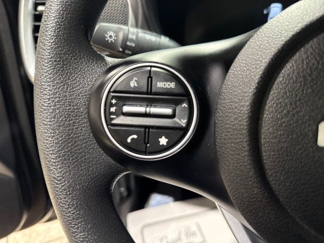 2025 Kia Soul LX FWD - 22931890 - 16