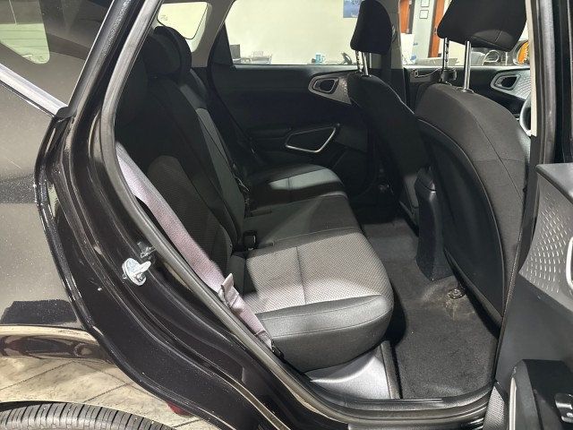 2025 Kia Soul LX FWD - 22931890 - 28