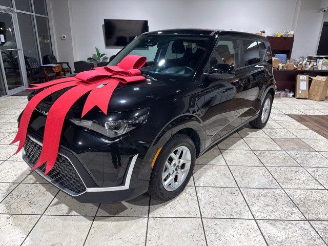 2025 Kia Soul LX FWD - 22931890 - 2
