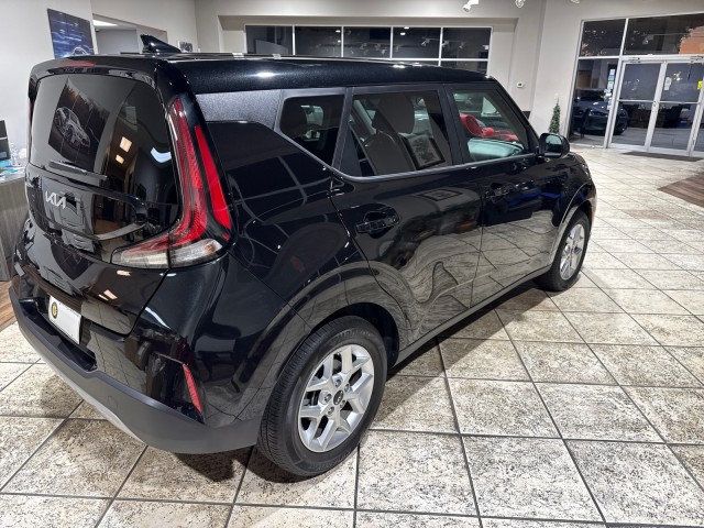 2025 Kia Soul LX FWD - 22931890 - 3