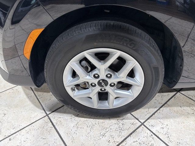 2025 Kia Soul LX FWD - 22931890 - 6