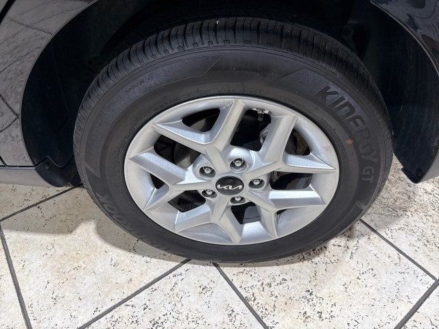 2025 Kia Soul LX FWD - 22931890 - 7