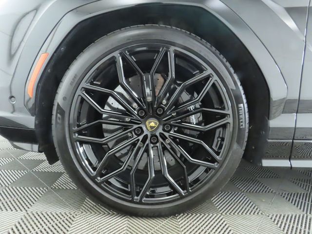 2025 Lamborghini Urus SE AWD - 22939626 - 30