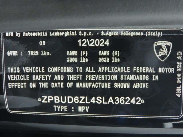 2025 Lamborghini Urus SE AWD - 22939626 - 35