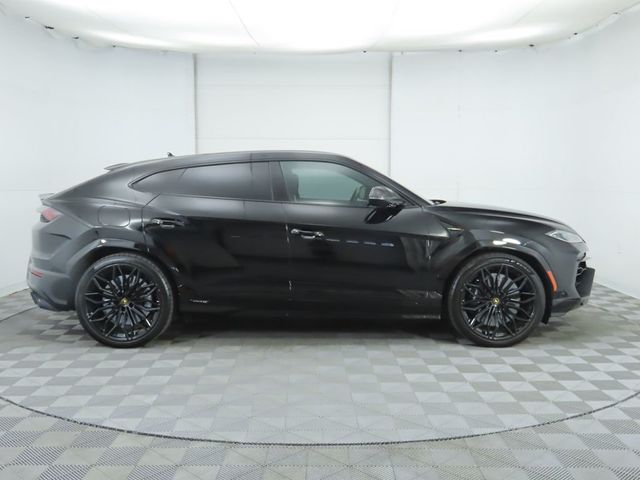 2025 Lamborghini Urus SE AWD - 22939626 - 3