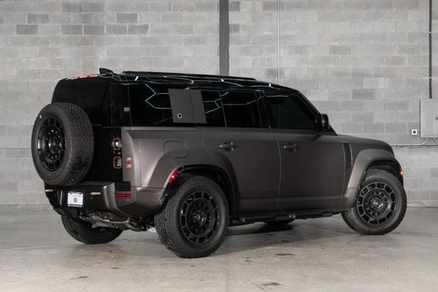 2025 Land Rover Defender 110 P635 OCTA - 22892338 - 2