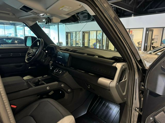 2025 Land Rover Defender 110/S/IntUpgradePack/AirSuspension/Htd&CldSeats/NAV - 22936591 - 18