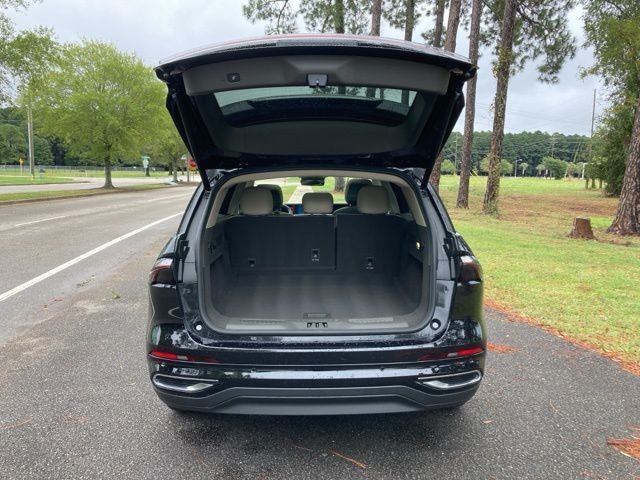 2025 Lincoln Nautilus Premiere AWD - 22928414 - 17