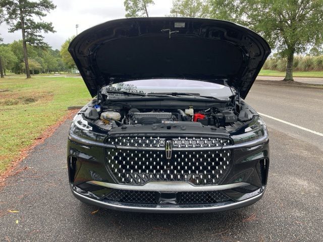 2025 Lincoln Nautilus Premiere AWD - 22928414 - 19