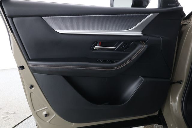 2025 Mazda CX-70 PHEV Premium Plus Package AWD - 22772769 - 9