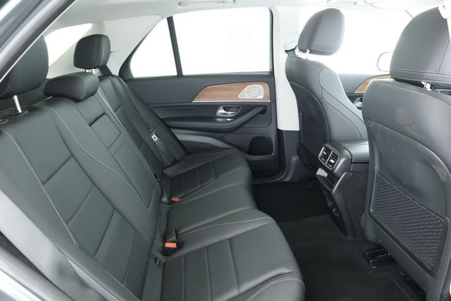 2025 Mercedes-Benz GLE GLE 350 SUV, Exclusive w/ AMG Line Ext., 21'' Wheels & Pano Roof - 22926490 - 20
