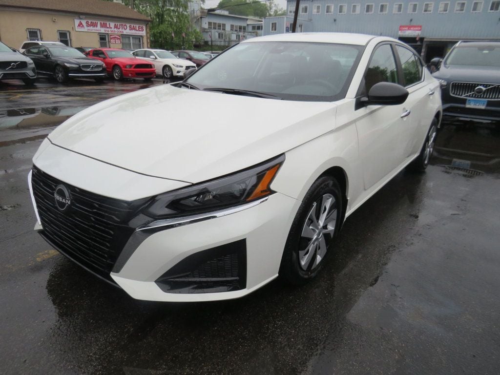 2025 Nissan Altima S FWD - 22843912 | Video 1