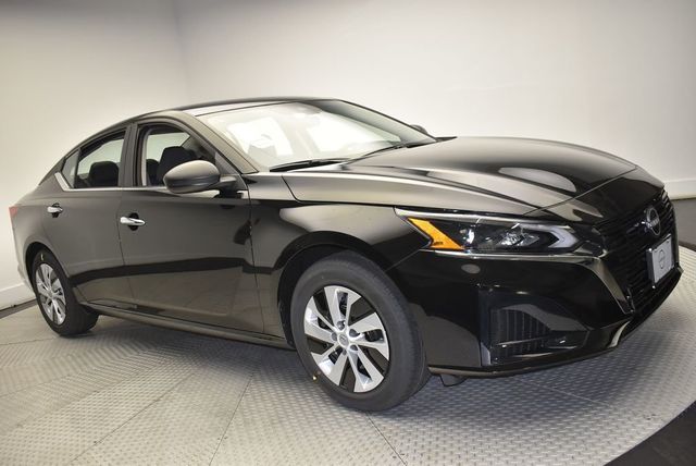 2025 Nissan Altima S FWD - 22936808 - 2
