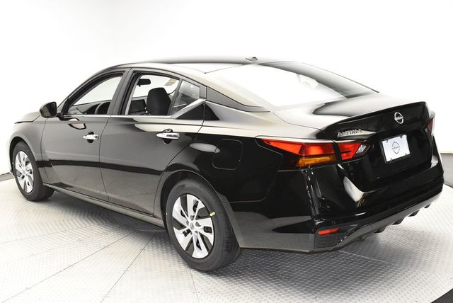 2025 Nissan Altima S FWD - 22936808 - 6