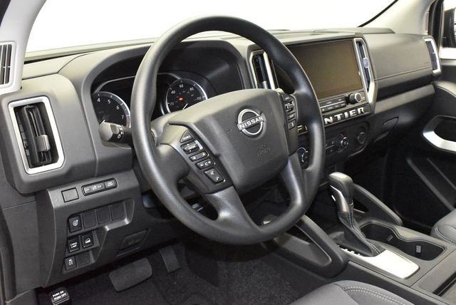 2025 Nissan Frontier Crew Cab 4x4 SV - 22936798 - 14