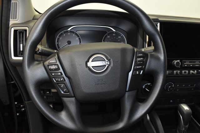 2025 Nissan Frontier Crew Cab 4x4 SV - 22936798 - 18