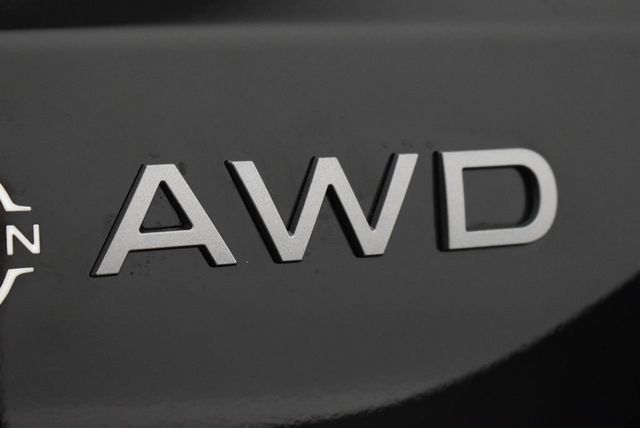 2025 Nissan Kicks S AWD - 22936804 - 9
