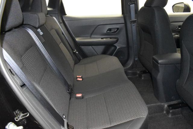 2025 Nissan Kicks S AWD - 22936804 - 30