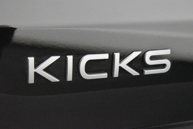 2025 Nissan Kicks S AWD - 22936804 - 8