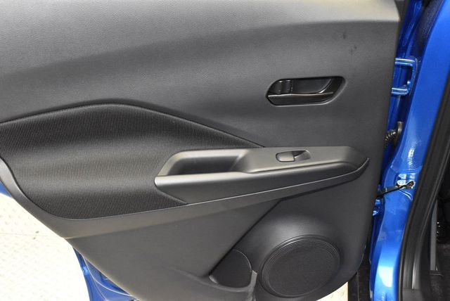 2025 Nissan Kicks Play S FWD - 22937961 - 32